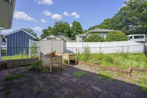 50 Talbot Rd, Springfield, MA 01119 photo 32