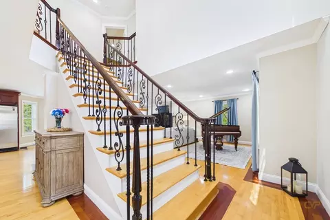 Entry Way - 106 David St, Fall River, MA 02720 photo 2 of 4