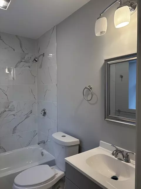Bath - 184 Avenue C #03, Woonsocket, RI 02895 photo 3 of 4