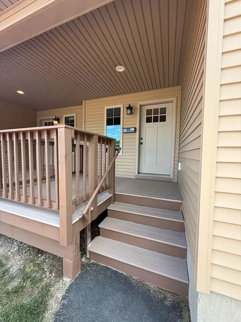 Exterior - 12 Ward Ave, Easthampton, MA 01027 photo 4 of 4