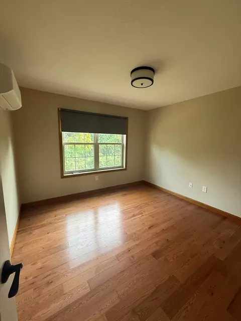 Bedroom - 12 Ward Ave, Easthampton, MA 01027 photo 2 of 6