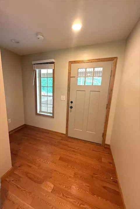 Entry Way - 12 Ward Ave, Easthampton, MA 01027 photo 1 of 4