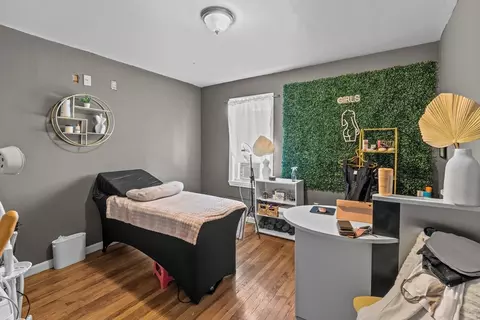 Bedroom - 554 Third St, Fall River, MA 02721 photo 3 of 10