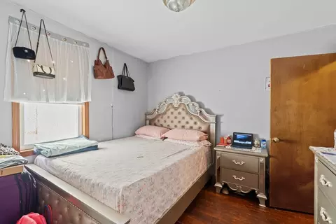 Bedroom - 554 Third St, Fall River, MA 02721 photo 8 of 10