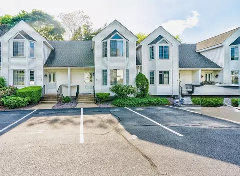 21 Church St #19, Weymouth, MA 02189