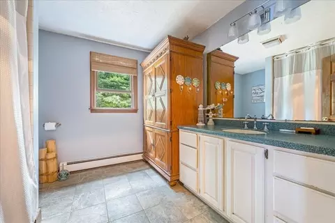 Bath - 20 Brady Rd, Sagamore Beach, MA 02562 photo 2 of 2