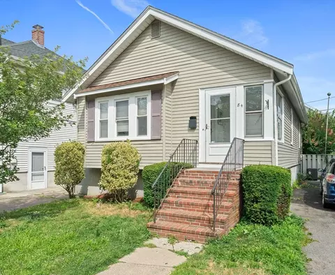 84 Alstead St, Quincy, MA 02171