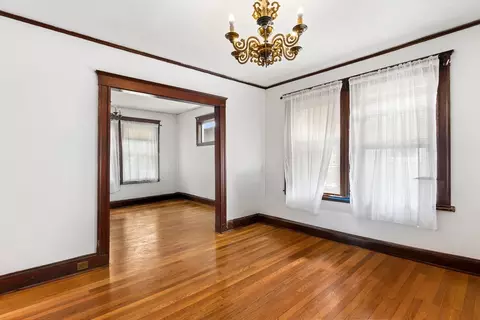 Living - 46 Revere St, Everett, MA 02149 photo 6 of 7