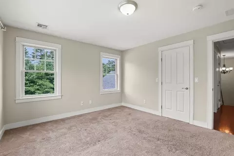 Bedroom - 10 Pond Edge Trl, Wareham, MA 02571 photo 6 of 6
