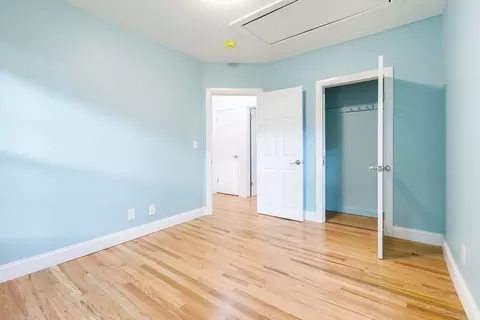 Bedroom - 22 Lakeside Ave, Webster, MA 01570 photo 2 of 5