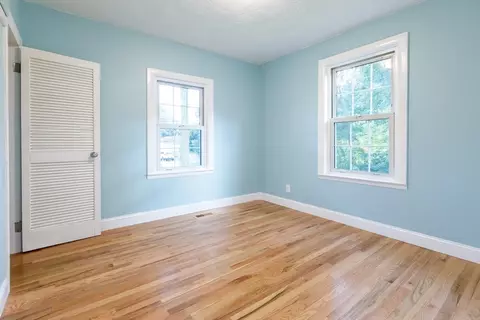 Bedroom - 22 Lakeside Ave, Webster, MA 01570 photo 3 of 5