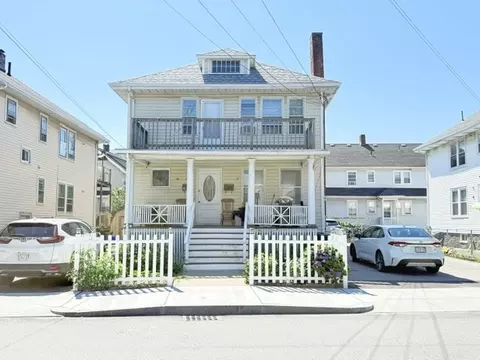 40 Woodbine St, Quincy, MA 02170
