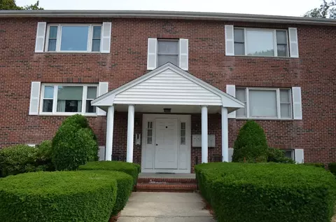 22 Roosevelt Rd #4, Quincy, MA 02169