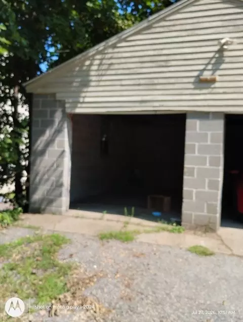 Exterior - 120 North St # -R, Ware, MA 01082 photo 1 of 3