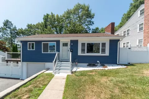 28 Deforest St, Hyde Park, MA 02136