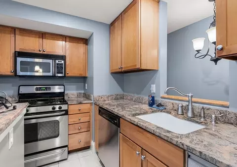 Kitchen - 80 Prospect St #7, Gloucester, MA 01930 photo 2 of 3