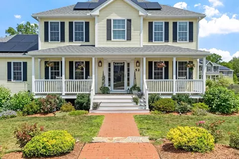 52 Woodside Ave, Rutland, MA 01543