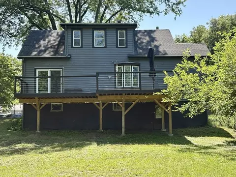 Exterior - 110 Darling St, Springfield, MA 01151 photo 3 of 8