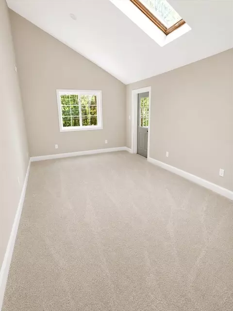 Bedroom - 198 Uxbridge Rd, Sutton, MA 01590 photo 1 of 3