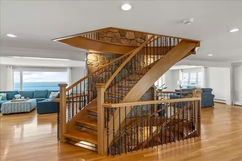 Entry Way - 67 Surfside Rd, Scituate, MA 02066 photo 1 of 2