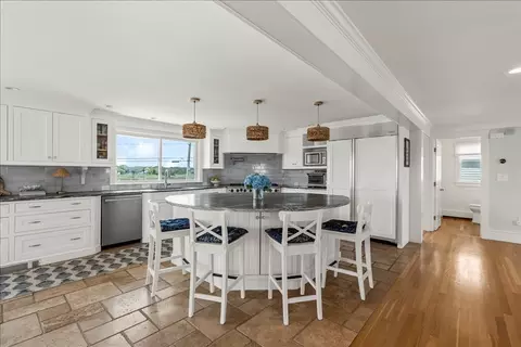 Kitchen - 67 Surfside Rd, Scituate, MA 02066 photo 1 of 4