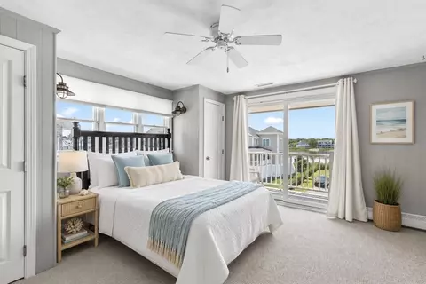 Bedroom - 67 Surfside Rd, Scituate, MA 02066 photo 2 of 7