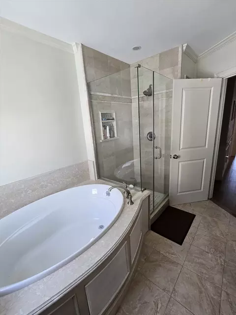 Bath - 4 Hammond St, Buzzards Bay, MA 02532 photo 3 of 5