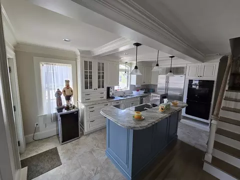 Kitchen - 4 Hammond St, Buzzards Bay, MA 02532 photo 1 of 2