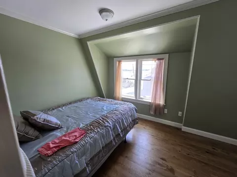 Bedroom - 4 Hammond St, Buzzards Bay, MA 02532 photo 1 of 6