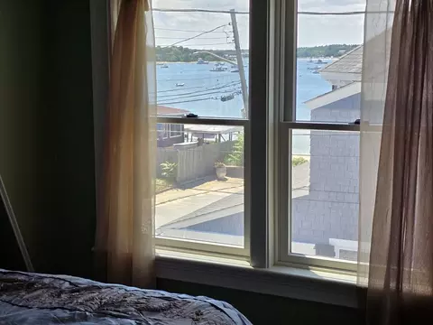 View/Area - 4 Hammond St, Buzzards Bay, MA 02532 photo 2 of 5