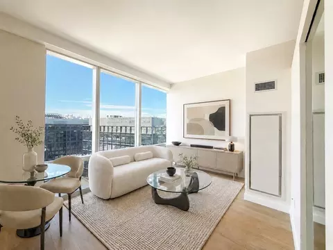 188 Brookline Ave #22G, Boston, MA 02215