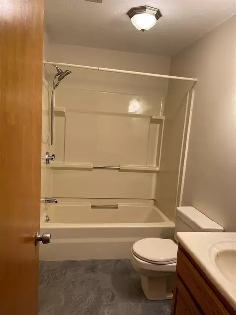 Bath - 528 Cherry St #C4, Fall River, MA 02720 photo 2 of 2