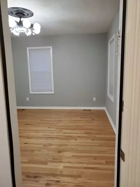 Bedroom - 31 Esther St, Worcester, MA 01604 photo 1 of 5