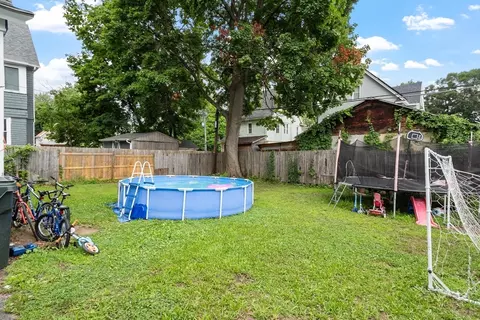 Exterior - 85 Montrose St, Springfield, MA 01109 photo 2 of 3