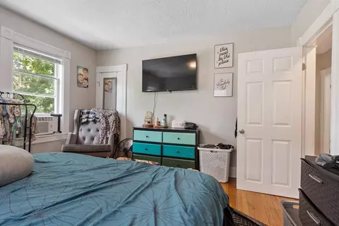 Bedroom - 85 Montrose St, Springfield, MA 01109 photo 3 of 5