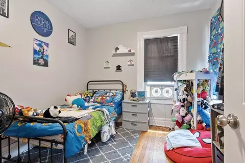 Bedroom - 85 Montrose St, Springfield, MA 01109 photo 4 of 5