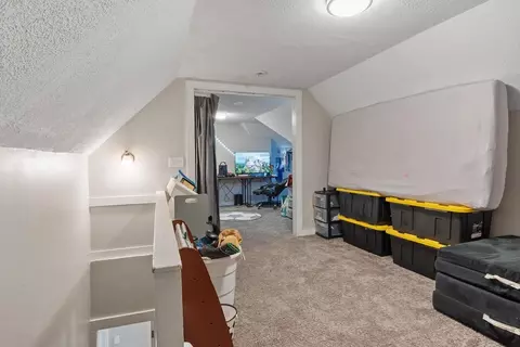 Entry Way - 85 Montrose St, Springfield, MA 01109 photo 7 of 7
