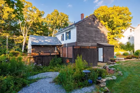 Exterior - 33 Coldbrook Rd, Oakham, MA 01068 photo 10 of 12