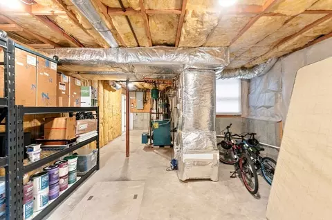 Entry Way - 115 Sutton Rd, Webster, MA 01570 photo 4 of 4