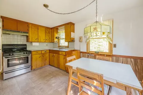 Kitchen - 29 Puritan Rd, Bourne, MA 02532 photo 2 of 3