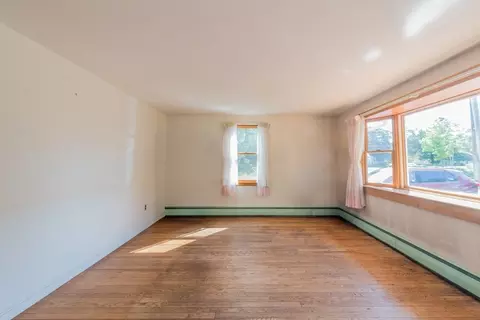 Living - 29 Puritan Rd, Bourne, MA 02532 photo 2 of 3