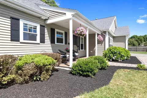 12 Colby Rd, Danvers, MA 01923 photo 2