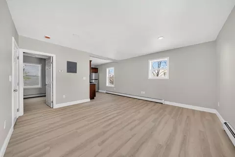 Living - 169 Grant St, Fall River, MA 02721 photo 4 of 8
