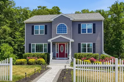 23 Richard K Stevens Dr, North Attleboro, MA 02760