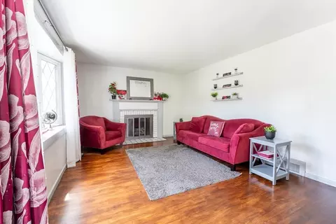 Living - 12 Kenway Dr, Springfield, MA 01104 photo 2 of 2