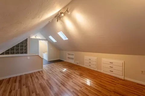 58 Bailey St, Worcester, MA 01602 photo 23