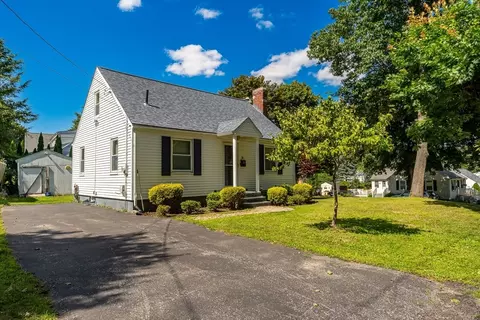 58 Bailey St, Worcester, MA 01602 photo 2