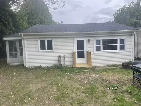 6 Eddy St, Fairhaven, MA 02719 photo 2