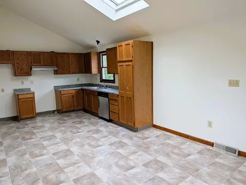 Kitchen - 22 Pine Needle Ln, Springfield, MA 01118 photo 2 of 2