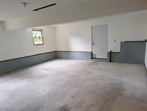 Other - 22 Pine Needle Ln, Springfield, MA 01118 photo 9 of 10